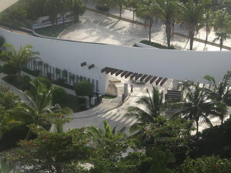 Amara Cancun Beachfront Condo ภายนอก รูปภาพ
