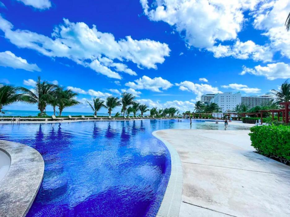Amara Cancun Beachfront Condo ภายนอก รูปภาพ